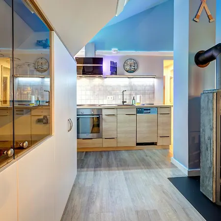 Duenenhaus Unserusedomde Ca80qm Mit Privater Sauna Und Kamin Parkplatz Direkt Am 4i3 Apartmán *