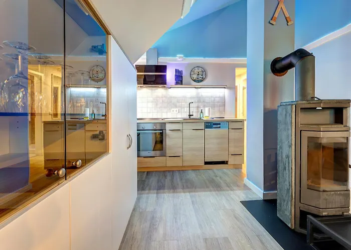 Duenenhaus Unserusedomde Ca80qm Mit Privater Sauna Und Kamin Parkplatz Direkt Am 4i3 Apartman *